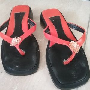 Women's slip-on sandals